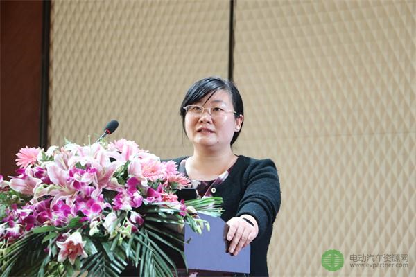 王紅梅：從整車角度開發(fā)電動車動力電池系統(tǒng)