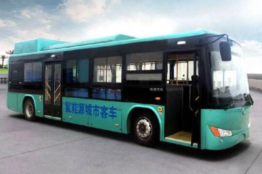 上海首批全商業化運營氫燃料電池公交車交付