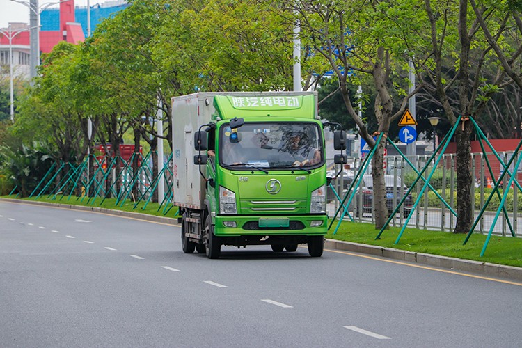 街拍：深圳城配貨運電動化率僅40%，市場還有很大替代空間